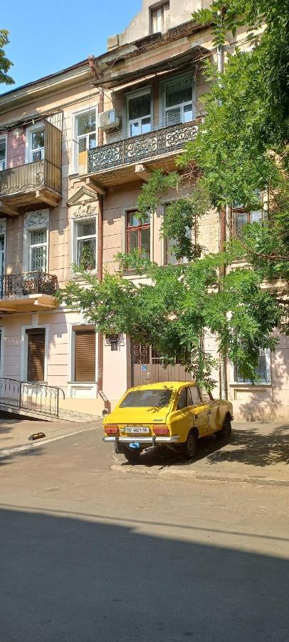 Квартира С Балконом И 2 Спальнями "Na Knyazheskoy" Lejlighed Odessa Eksteriør billede